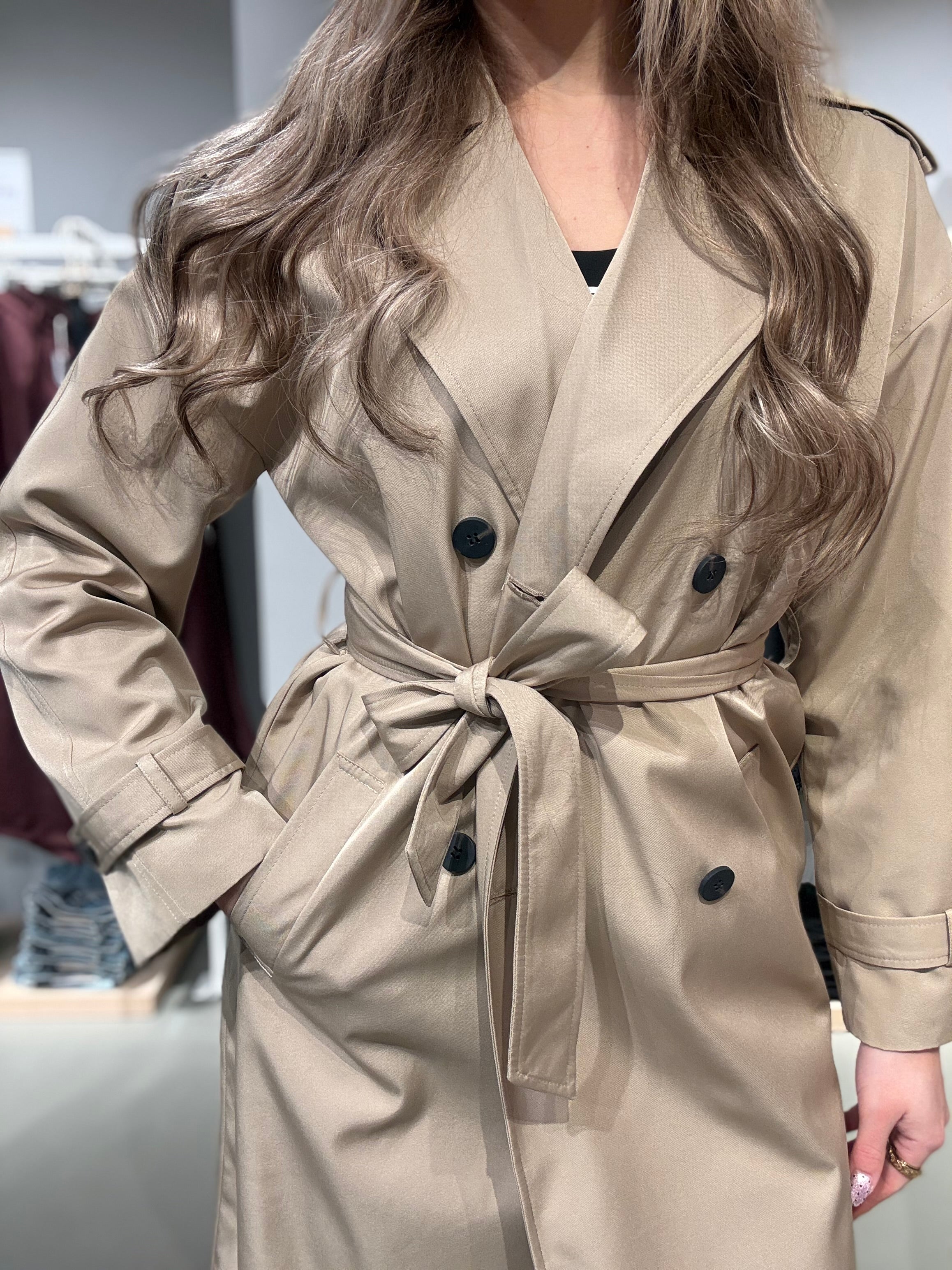 VIADDISON Coat - Savannah Tan